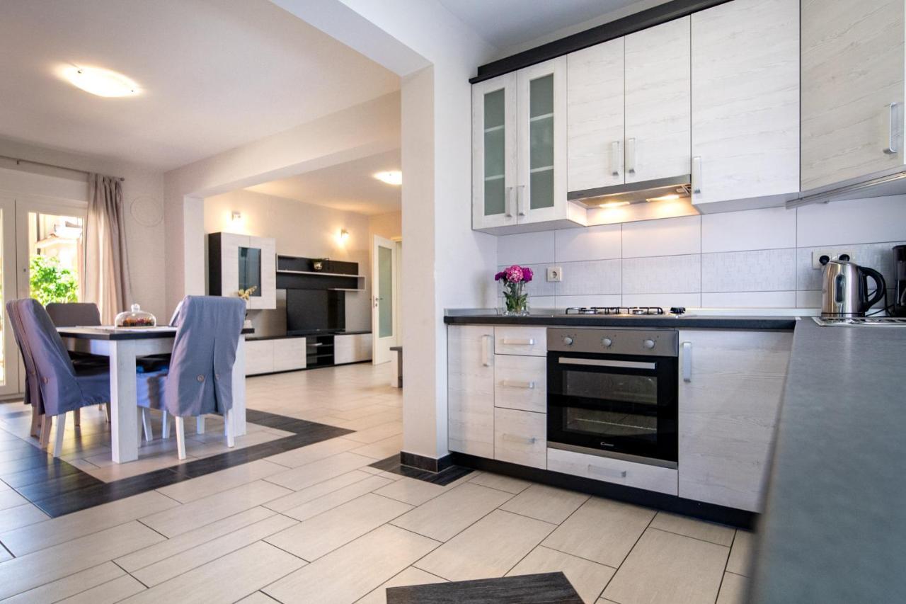 Mistral Apartments Lopar Zewnętrze zdjęcie