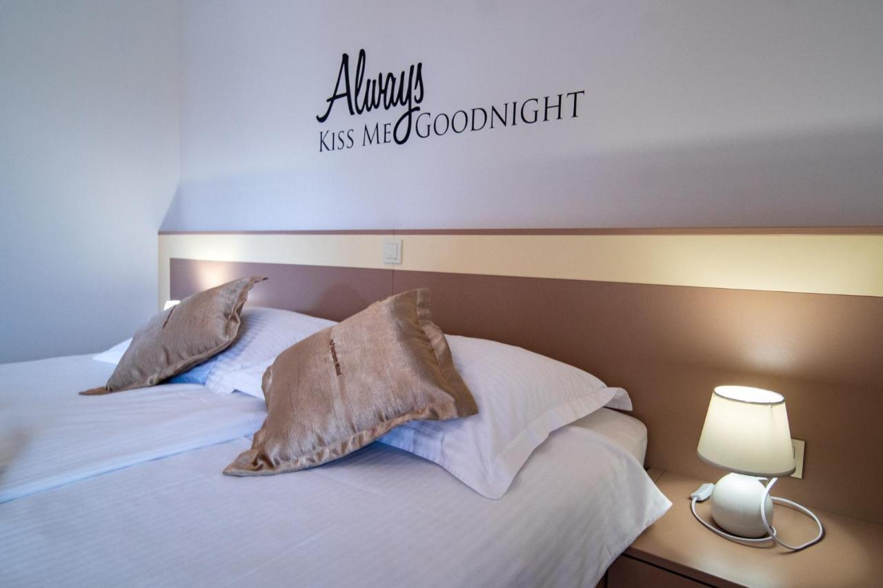 Mistral Apartments Lopar Zewnętrze zdjęcie