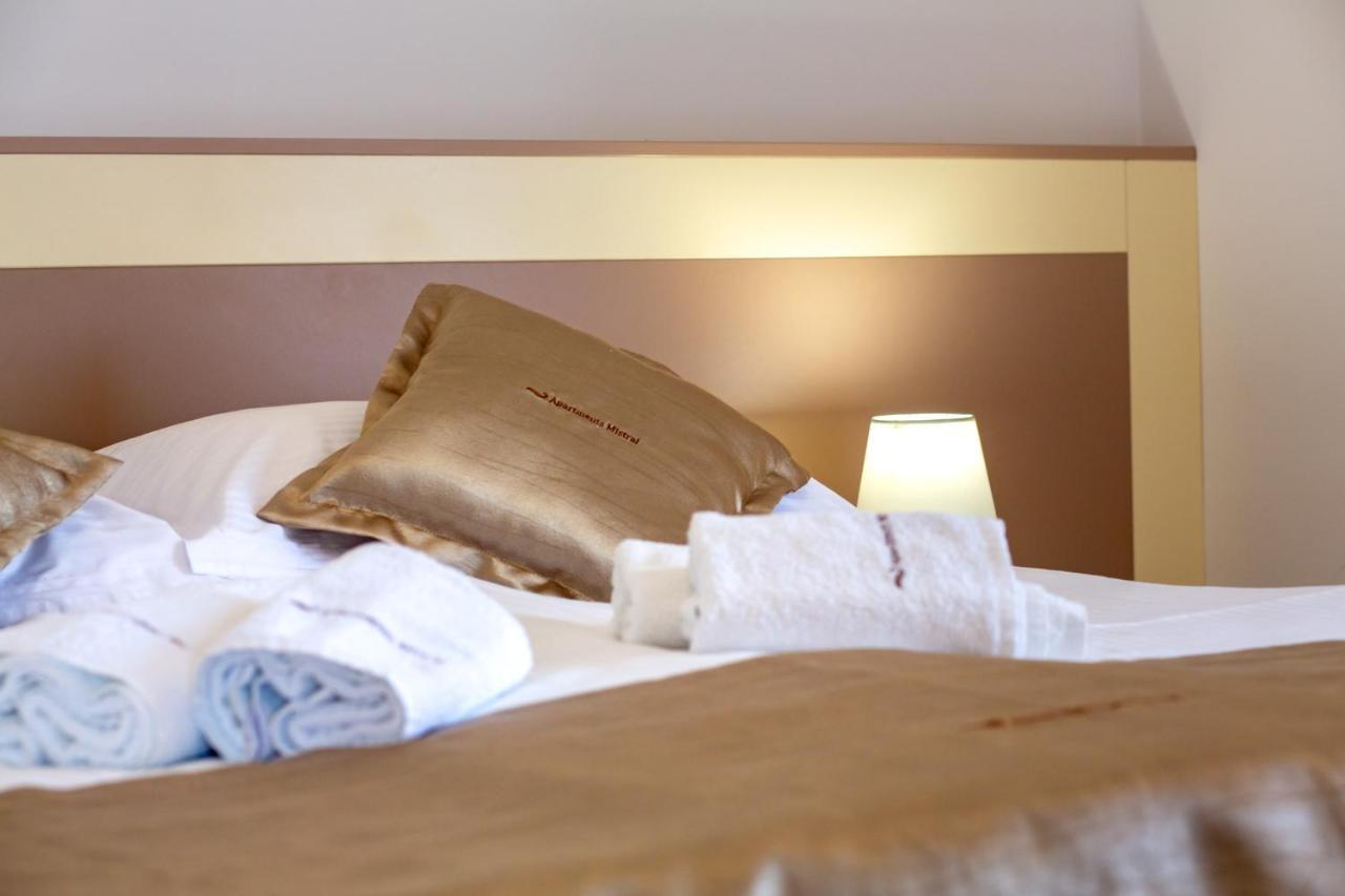Mistral Apartments Lopar Zewnętrze zdjęcie
