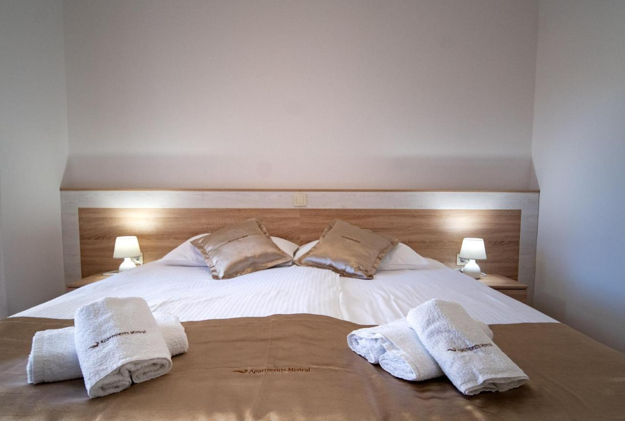Mistral Apartments Lopar Zewnętrze zdjęcie